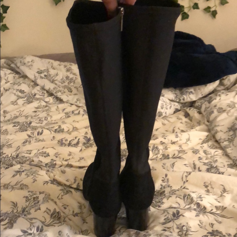 BCBG boots - Picture 3 of 6